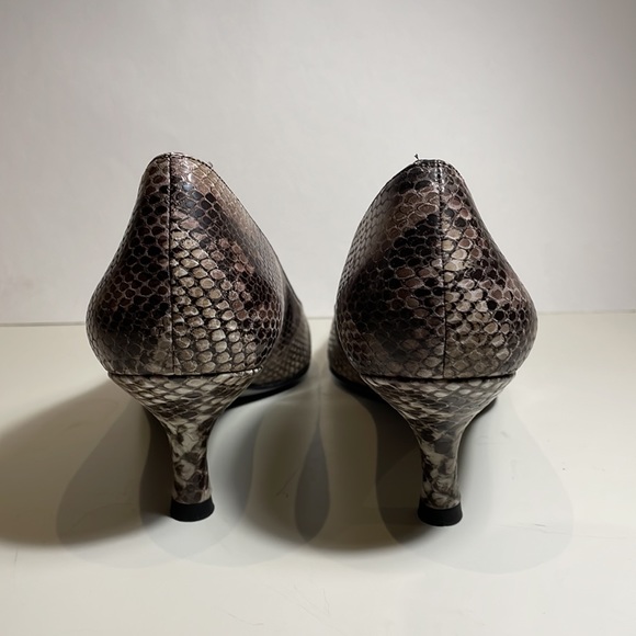 Stuart Weitzman Snake Skin Heels - Picture 4 of 6